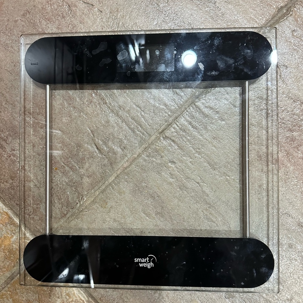 Smart weigh scale - Picture 2 of 2